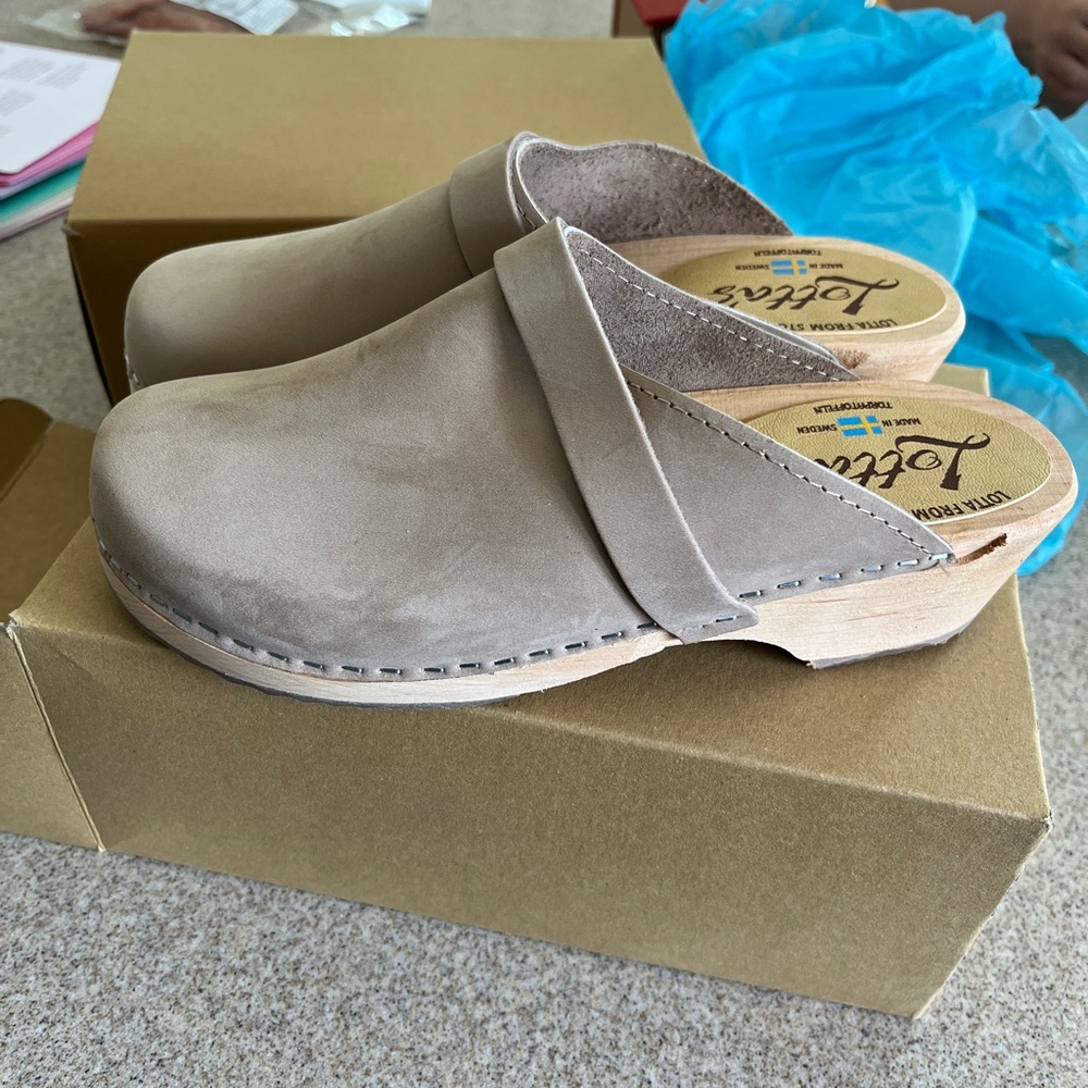 Lotta From Stockholm, size 37, taupe suede, NWT